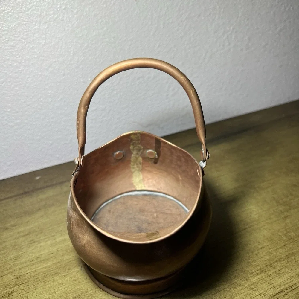Antique Copper‎ Coal Scuttle Victorian Quality Dovetail Helmet